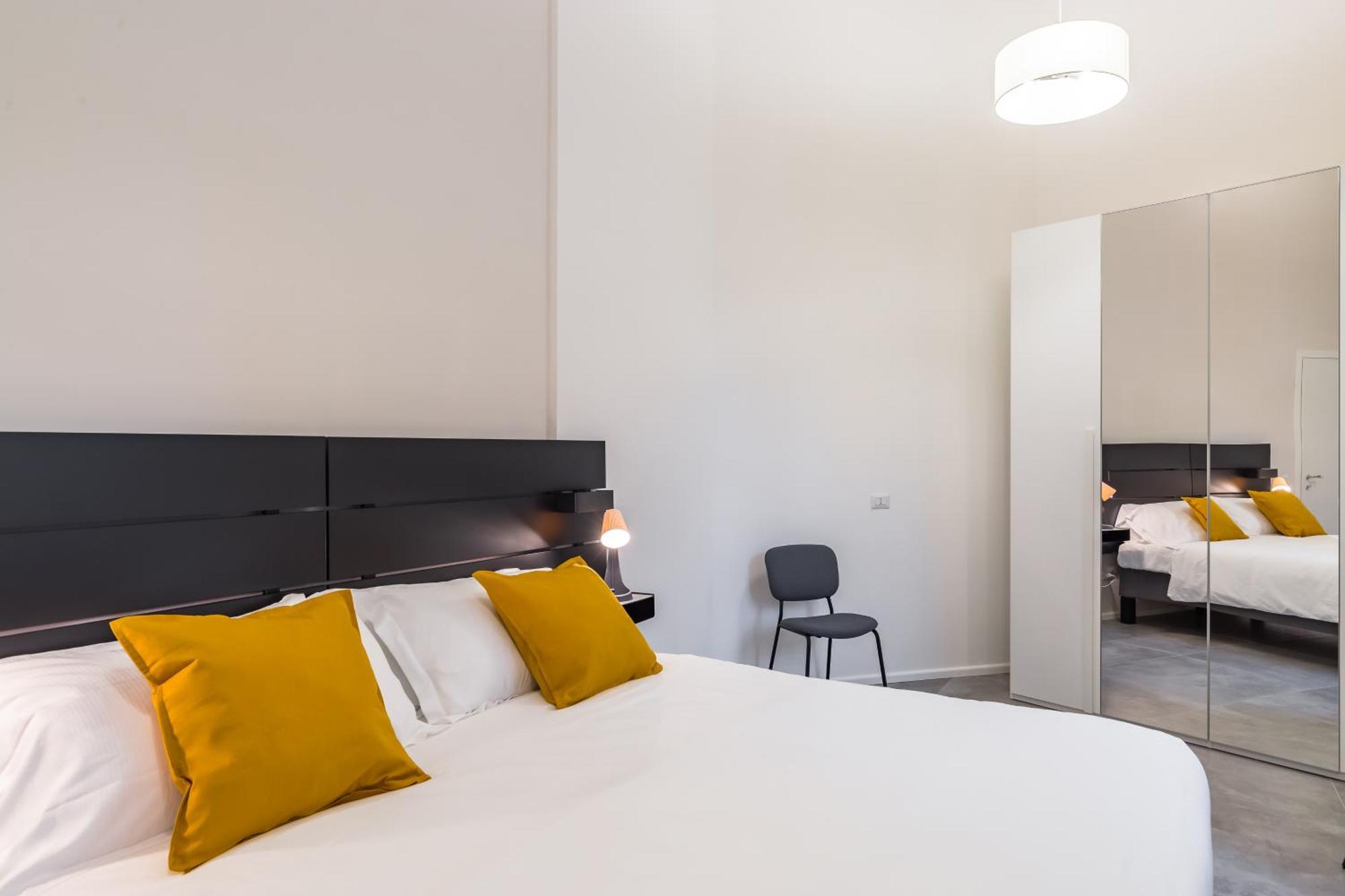 Arenella Family Apartment By Wonderful Italy Naples Exterior photo
