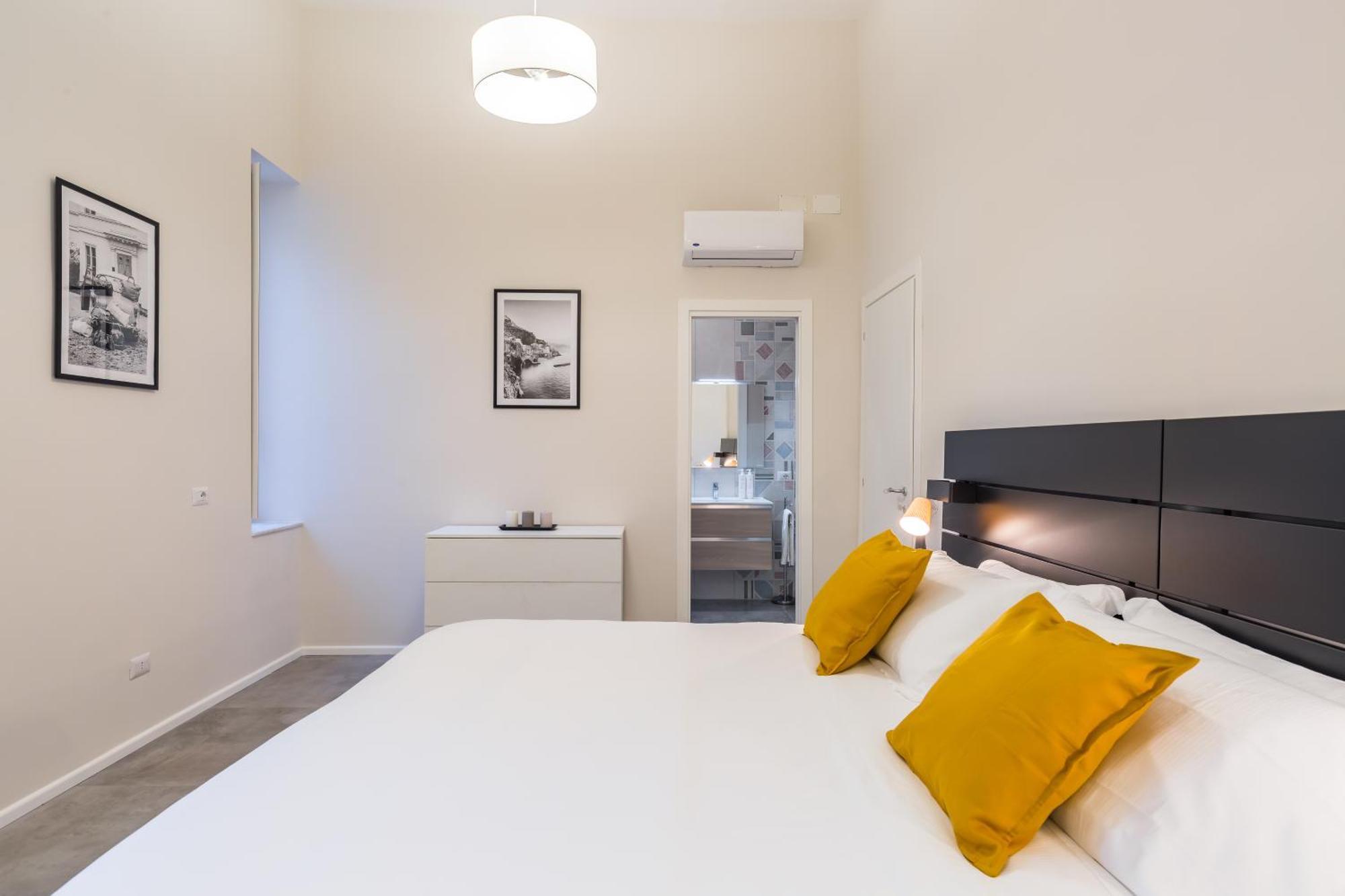 Arenella Family Apartment By Wonderful Italy Naples Exterior photo